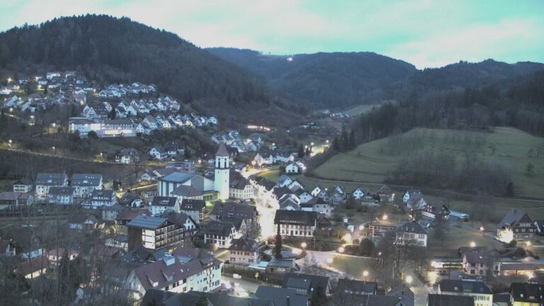 Dieses Bild zeigt eine Webcam-Aufnahme von Ottenhöfen, aufgenommen am Samstag, den 14.02.2026 um 07:10 Uhr