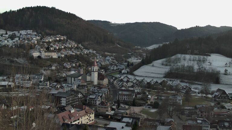 Dieses Bild zeigt eine Webcam-Aufnahme von Ottenhöfen, aufgenommen am Donnerstag, den 01.01.2026 um 15:40 Uhr