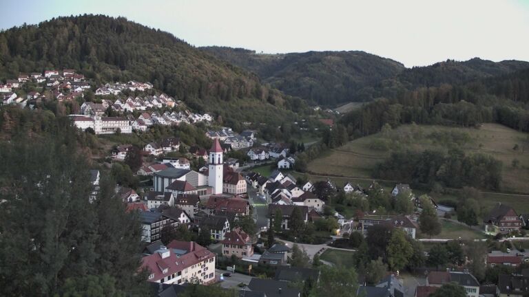 Dieses Bild zeigt eine Webcam-Aufnahme von Ottenhöfen, aufgenommen am Samstag, den 05.09.2026 um 20:20 Uhr