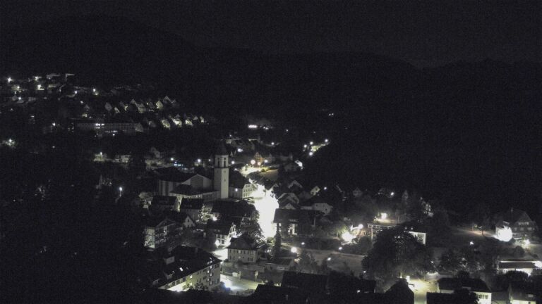 Dieses Bild zeigt eine Webcam-Aufnahme von Ottenhöfen, aufgenommen am Freitag, den 21.08.2026 um 04:30 Uhr