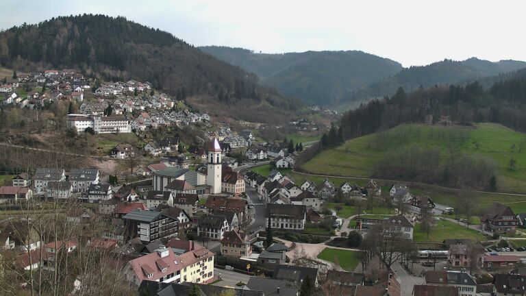 Dieses Bild zeigt eine Webcam-Aufnahme von Ottenhöfen, aufgenommen am Samstag, den 21.03.2026 um 15:50 Uhr