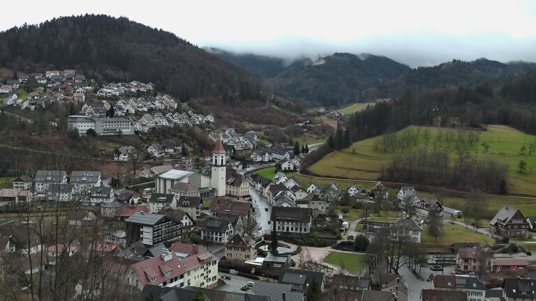 Dieses Bild zeigt eine Webcam-Aufnahme von Ottenhöfen, aufgenommen am Samstag, den 21.02.2026 um 16:50 Uhr