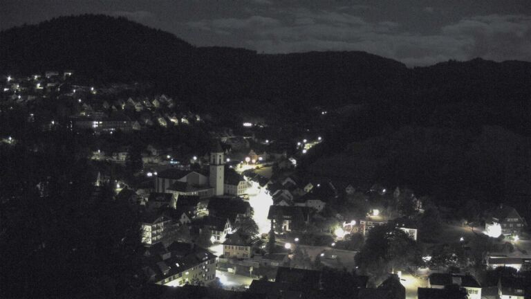 Dieses Bild zeigt eine Webcam-Aufnahme von Ottenhöfen, aufgenommen am Dienstag, den 01.09.2026 um 04:30 Uhr