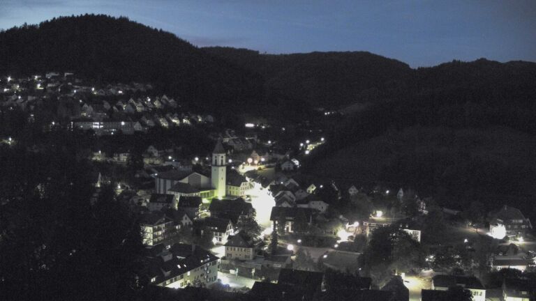 Dieses Bild zeigt eine Webcam-Aufnahme von Ottenhöfen, aufgenommen am Sonntag, den 20.09.2026 um 06:20 Uhr
