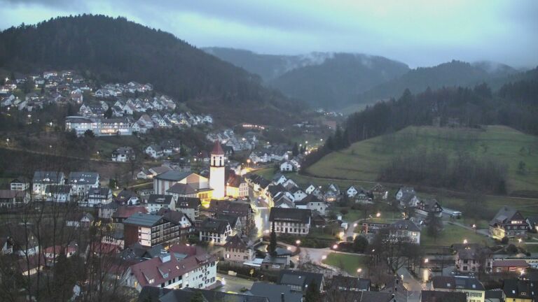 Dieses Bild zeigt eine Webcam-Aufnahme von Ottenhöfen, aufgenommen am Mittwoch, den 11.03.2026 um 18:40 Uhr