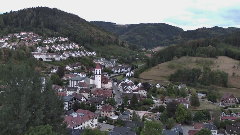 Dieses Bild zeigt eine Webcam-Aufnahme von Ottenhöfen, aufgenommen am Samstag, den 29.08.2026 um 20:20 Uhr