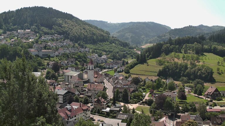 Dieses Bild zeigt eine Webcam-Aufnahme von Ottenhöfen, aufgenommen am Mittwoch, den 24.06.2026 um 12:20 Uhr