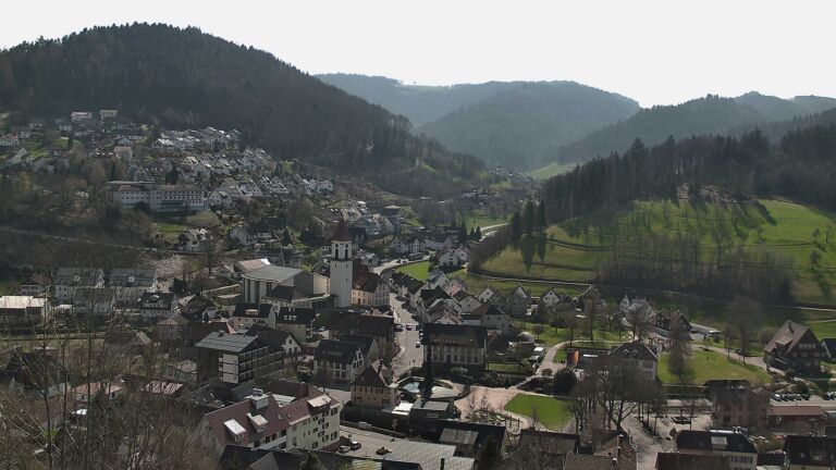 Dieses Bild zeigt eine Webcam-Aufnahme von Ottenhöfen, aufgenommen am Mittwoch, den 18.03.2026 um 12:00 Uhr