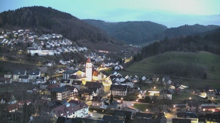 Dieses Bild zeigt eine Webcam-Aufnahme von Ottenhöfen, aufgenommen am Montag, den 09.03.2026 um 18:50 Uhr