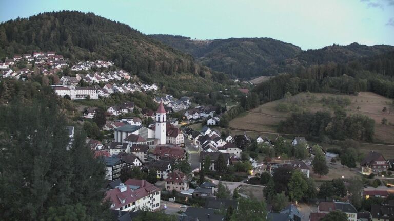 Dieses Bild zeigt eine Webcam-Aufnahme von Ottenhöfen, aufgenommen am Samstag, den 22.08.2026 um 20:50 Uhr