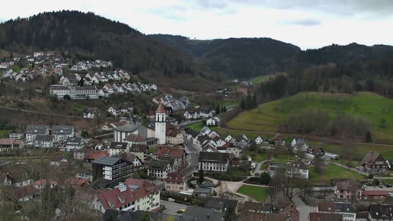 Dieses Bild zeigt eine Webcam-Aufnahme von Ottenhöfen, aufgenommen am Montag, den 16.03.2026 um 10:20 Uhr