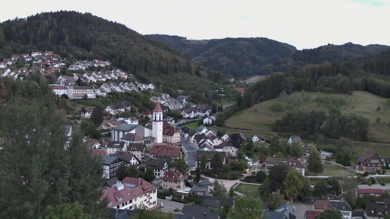 Dieses Bild zeigt eine Webcam-Aufnahme von Ottenhöfen, aufgenommen am Donnerstag, den 10.09.2026 um 20:00 Uhr