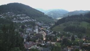Dieses Bild zeigt eine Webcam-Aufnahme von Ottenhöfen, aufgenommen am Dienstag, den 09.06.2026 um 05:30 Uhr