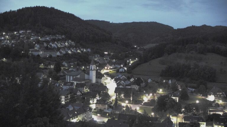 Dieses Bild zeigt eine Webcam-Aufnahme von Ottenhöfen, aufgenommen am Dienstag, den 16.06.2026 um 04:30 Uhr