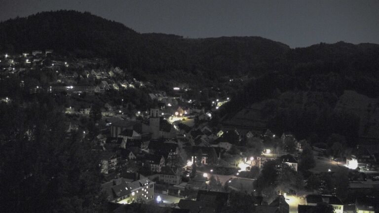 Dieses Bild zeigt eine Webcam-Aufnahme von Ottenhöfen, aufgenommen am Samstag, den 26.09.2026 um 01:30 Uhr
