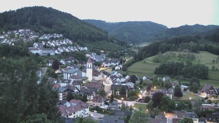 Dieses Bild zeigt eine Webcam-Aufnahme von Ottenhöfen, aufgenommen am Samstag, den 30.05.2026 um 05:00 Uhr