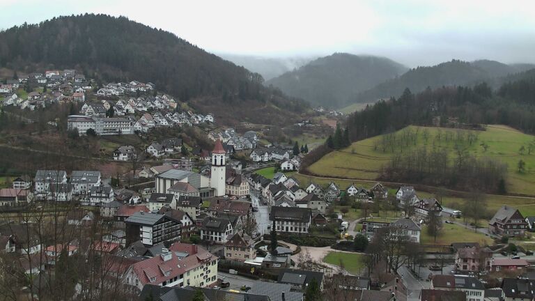 Dieses Bild zeigt eine Webcam-Aufnahme von Ottenhöfen, aufgenommen am Dienstag, den 17.02.2026 um 10:00 Uhr