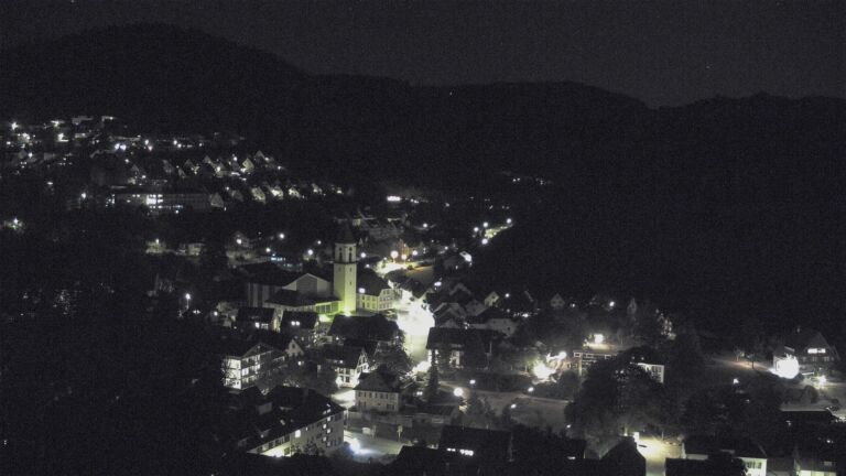 Dieses Bild zeigt eine Webcam-Aufnahme von Ottenhöfen, aufgenommen am Mittwoch, den 19.08.2026 um 22:00 Uhr