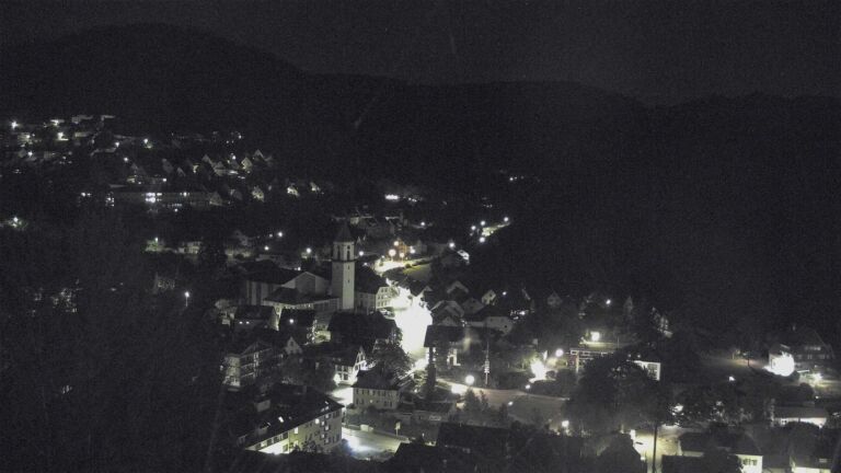 Dieses Bild zeigt eine Webcam-Aufnahme von Ottenhöfen, aufgenommen am Dienstag, den 07.07.2026 um 00:00 Uhr