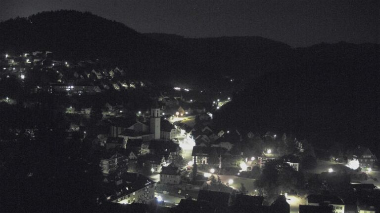 Dieses Bild zeigt eine Webcam-Aufnahme von Ottenhöfen, aufgenommen am Freitag, den 08.05.2026 um 03:30 Uhr