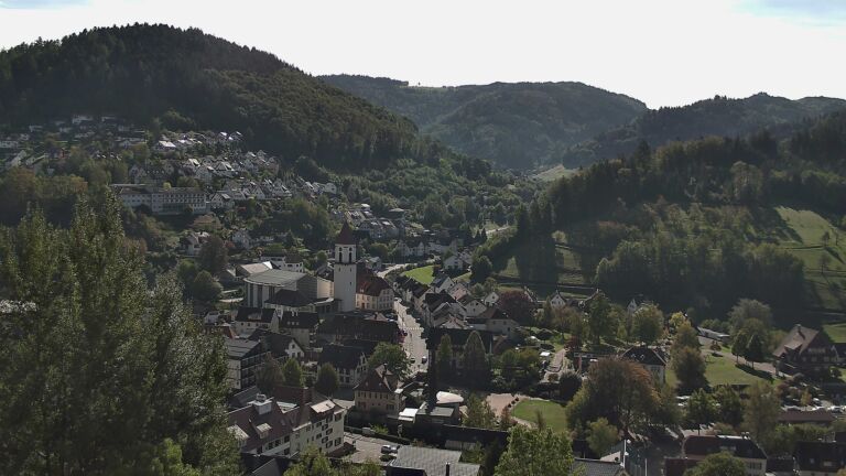 Dieses Bild zeigt eine Webcam-Aufnahme von Ottenhöfen, aufgenommen am Donnerstag, den 15.10.2026 um 12:30 Uhr