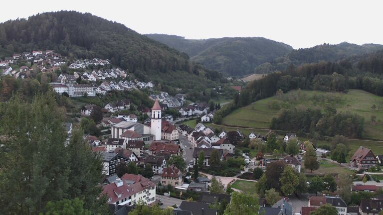 Dieses Bild zeigt eine Webcam-Aufnahme von Ottenhöfen, aufgenommen am Dienstag, den 22.09.2026 um 07:30 Uhr