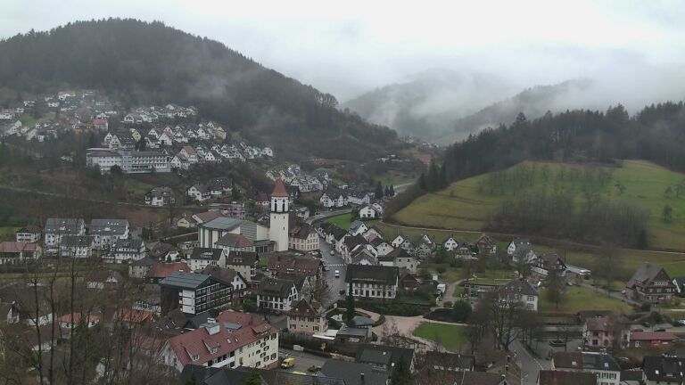 Dieses Bild zeigt eine Webcam-Aufnahme von Ottenhöfen, aufgenommen am Dienstag, den 24.02.2026 um 16:00 Uhr