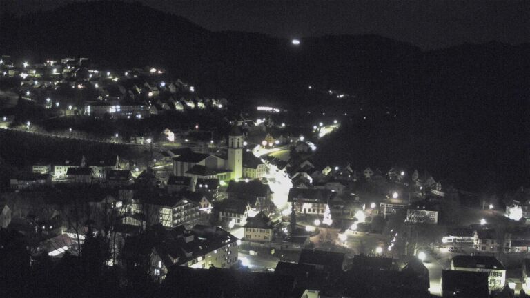 Dieses Bild zeigt eine Webcam-Aufnahme von Ottenhöfen, aufgenommen am Mittwoch, den 17.12.2025 um 05:50 Uhr