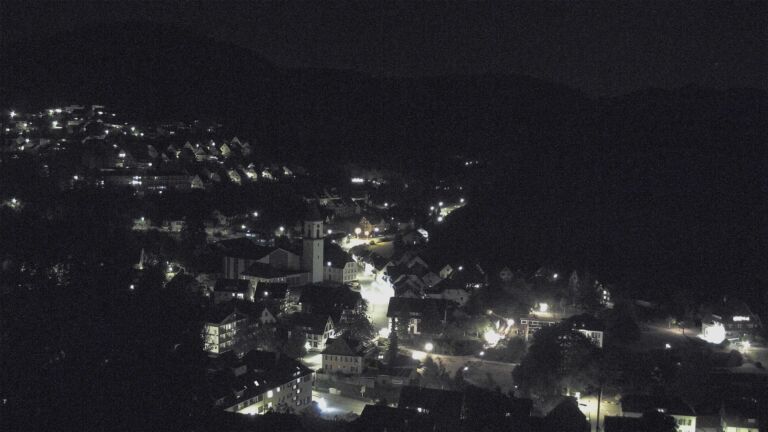 Dieses Bild zeigt eine Webcam-Aufnahme von Ottenhöfen, aufgenommen am Montag, den 10.08.2026 um 23:00 Uhr