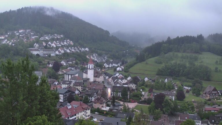 Dieses Bild zeigt eine Webcam-Aufnahme von Ottenhöfen, aufgenommen am Donnerstag, den 07.05.2026 um 06:00 Uhr