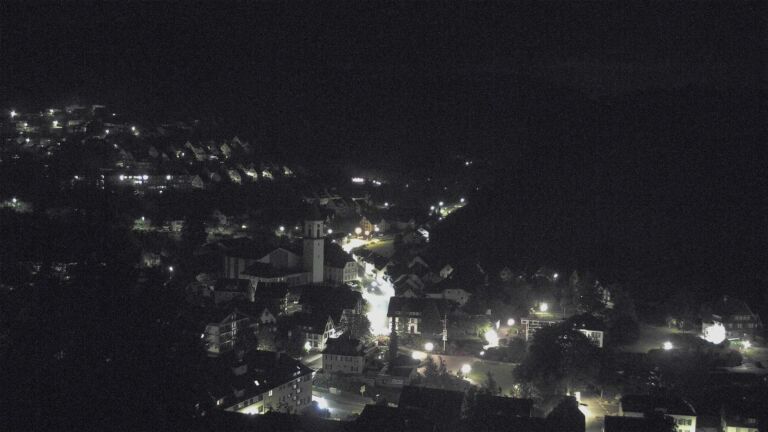 Dieses Bild zeigt eine Webcam-Aufnahme von Ottenhöfen, aufgenommen am Montag, den 11.05.2026 um 01:00 Uhr