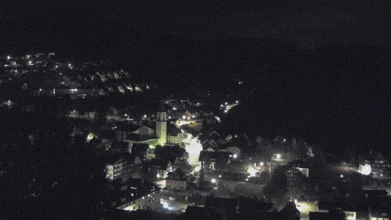 Dieses Bild zeigt eine Webcam-Aufnahme von Ottenhöfen, aufgenommen am Montag, den 12.10.2026 um 05:00 Uhr