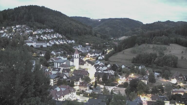 Dieses Bild zeigt eine Webcam-Aufnahme von Ottenhöfen, aufgenommen am Donnerstag, den 20.08.2026 um 05:50 Uhr