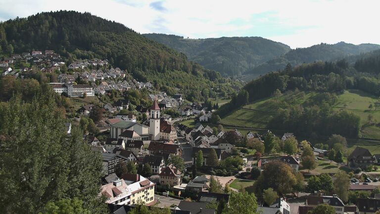 Dieses Bild zeigt eine Webcam-Aufnahme von Ottenhöfen, aufgenommen am Samstag, den 03.10.2026 um 15:20 Uhr