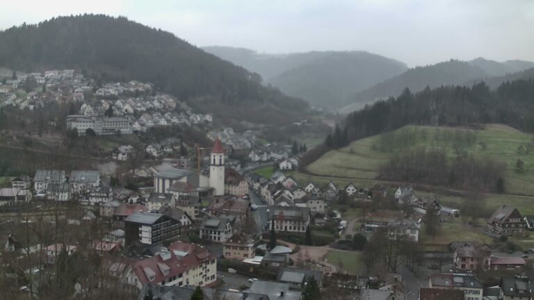 Dieses Bild zeigt eine Webcam-Aufnahme von Ottenhöfen, aufgenommen am Mittwoch, den 24.12.2025 um 15:00 Uhr