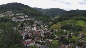 Dieses Bild zeigt eine Webcam-Aufnahme von Ottenhöfen, aufgenommen am Dienstag, den 09.06.2026 um 12:10 Uhr