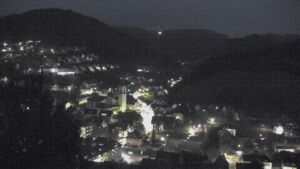 Dieses Bild zeigt eine Webcam-Aufnahme von Ottenhöfen, aufgenommen am Samstag, den 17.10.2026 um 07:10 Uhr