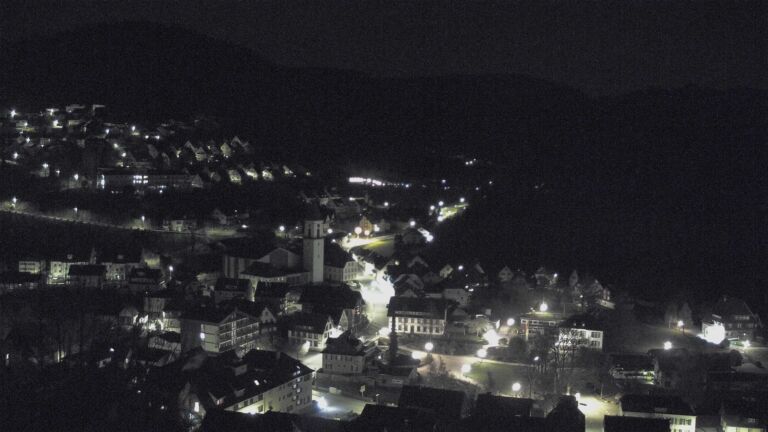 Dieses Bild zeigt eine Webcam-Aufnahme von Ottenhöfen, aufgenommen am Dienstag, den 07.04.2026 um 01:00 Uhr