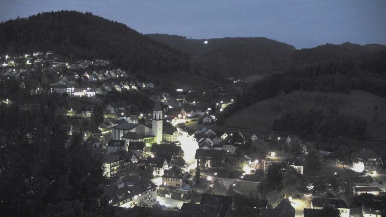 Dieses Bild zeigt eine Webcam-Aufnahme von Ottenhöfen, aufgenommen am Montag, den 21.09.2026 um 06:30 Uhr