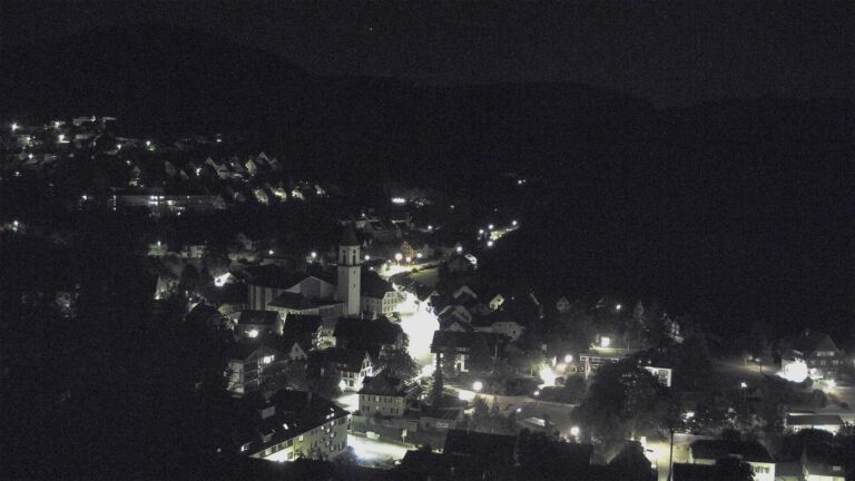 Dieses Bild zeigt eine Webcam-Aufnahme von Ottenhöfen, aufgenommen am Sonntag, den 12.07.2026 um 03:30 Uhr