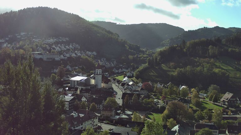 Dieses Bild zeigt eine Webcam-Aufnahme von Ottenhöfen, aufgenommen am Donnerstag, den 22.10.2026 um 11:00 Uhr