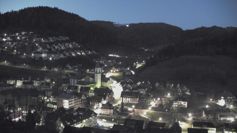 Dieses Bild zeigt eine Webcam-Aufnahme von Ottenhöfen, aufgenommen am Donnerstag, den 02.04.2026 um 06:10 Uhr