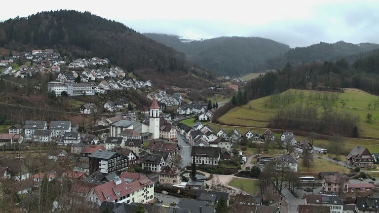 Dieses Bild zeigt eine Webcam-Aufnahme von Ottenhöfen, aufgenommen am Freitag, den 30.01.2026 um 15:50 Uhr