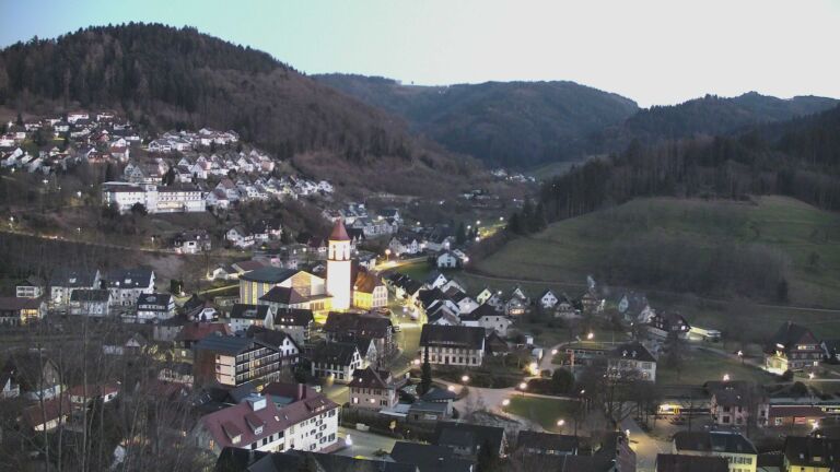 Dieses Bild zeigt eine Webcam-Aufnahme von Ottenhöfen, aufgenommen am Mittwoch, den 04.03.2026 um 18:40 Uhr