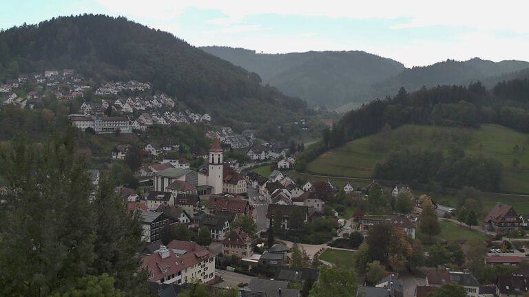 Dieses Bild zeigt eine Webcam-Aufnahme von Ottenhöfen, aufgenommen am Dienstag, den 20.10.2026 um 12:00 Uhr