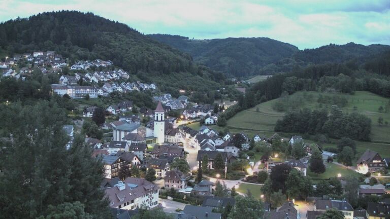 Dieses Bild zeigt eine Webcam-Aufnahme von Ottenhöfen, aufgenommen am Donnerstag, den 11.06.2026 um 22:00 Uhr