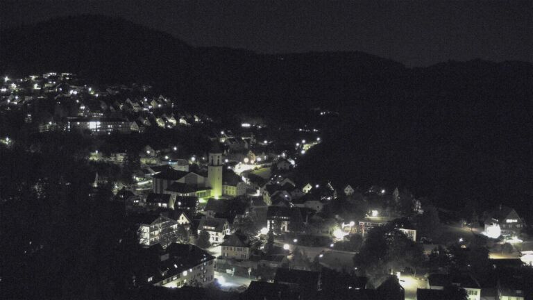 Dieses Bild zeigt eine Webcam-Aufnahme von Ottenhöfen, aufgenommen am Montag, den 14.09.2026 um 21:00 Uhr