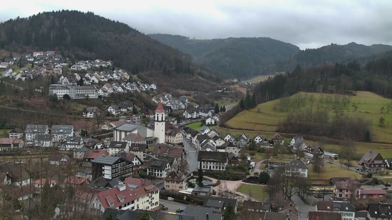 Dieses Bild zeigt eine Webcam-Aufnahme von Ottenhöfen, aufgenommen am Dienstag, den 03.02.2026 um 15:10 Uhr