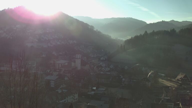 Dieses Bild zeigt eine Webcam-Aufnahme von Ottenhöfen, aufgenommen am Freitag, den 26.12.2025 um 10:10 Uhr