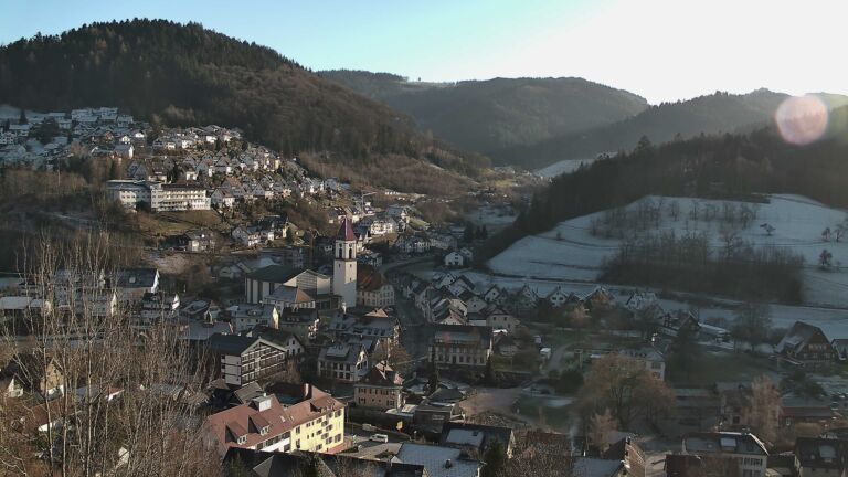 Dieses Bild zeigt eine Webcam-Aufnahme von Ottenhöfen, aufgenommen am Mittwoch, den 31.12.2025 um 14:50 Uhr